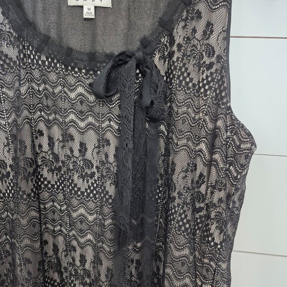 Cabi Womens Black Lace Sleeveless Top W/ Bow Detail Size M - Picture 2 of 7